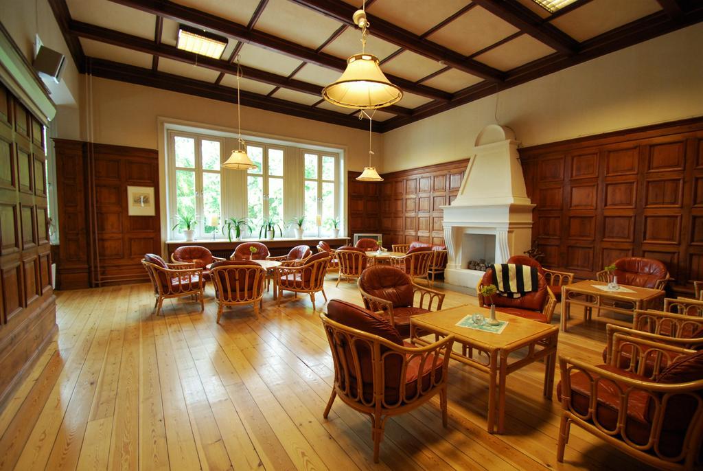 Hellidens Slott Otel Tidaholm Dış mekan fotoğraf