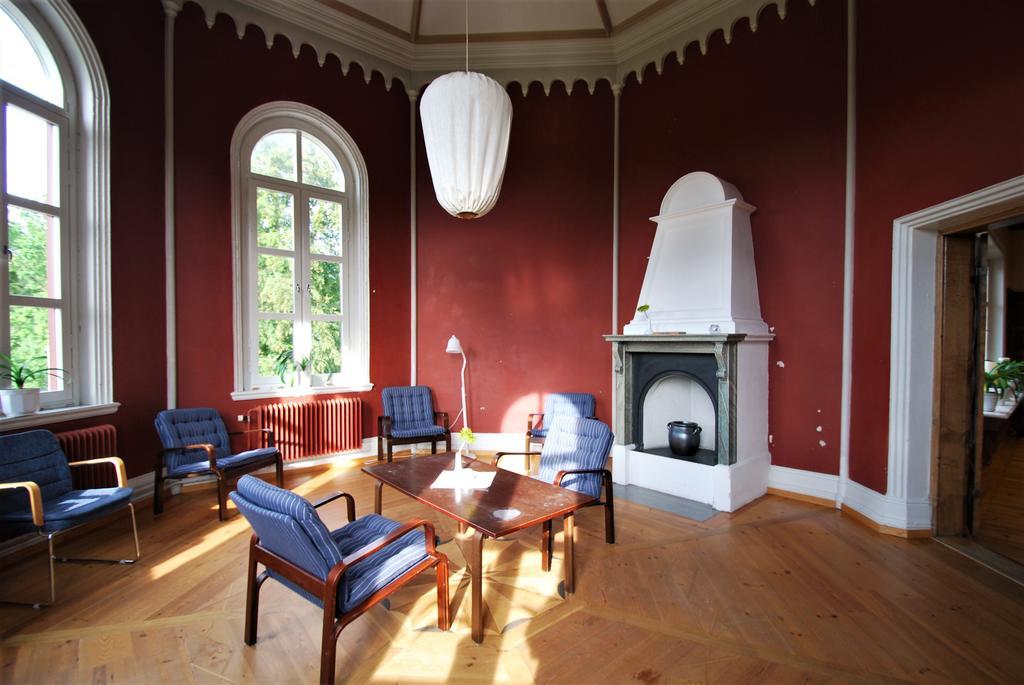 Hellidens Slott Otel Tidaholm Dış mekan fotoğraf